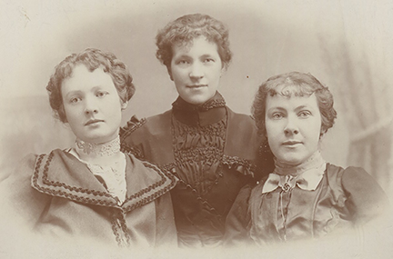 Featured image for “A ‘spectacular success’: How sister missionaries have dispelled myths for 120 years”