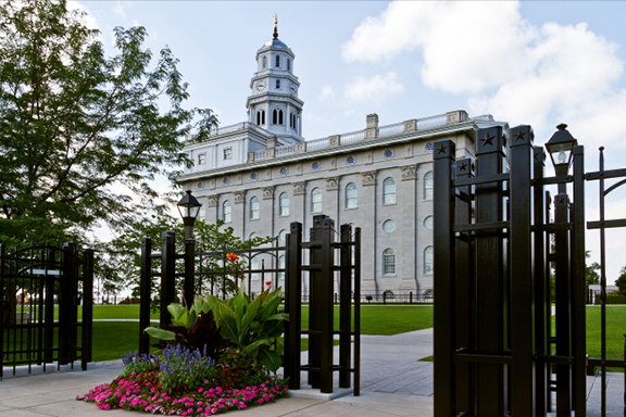 Featured image for “2019 Nauvoo Pageant Tells Story of Early Latter-day Saints”