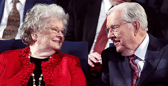 Featured image for “Sister Ballard, Wife of President M. Russell Ballard, Dies at 86”