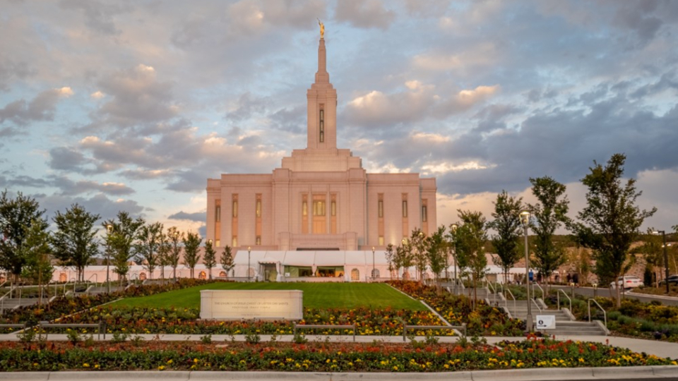 Featured image for “Open House Begins for Pocatello Idaho Temple ”