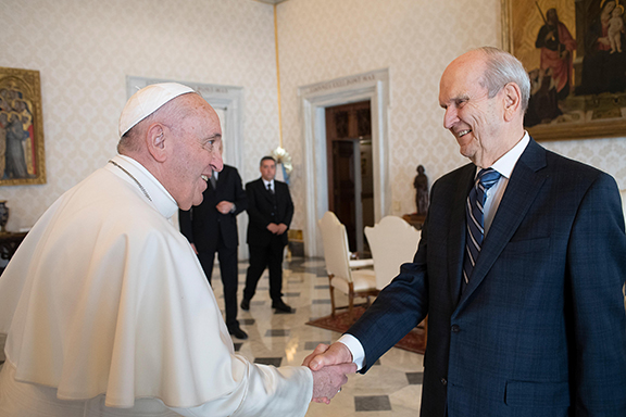 Pope-Francis-Pres.-Nelson1.jpg