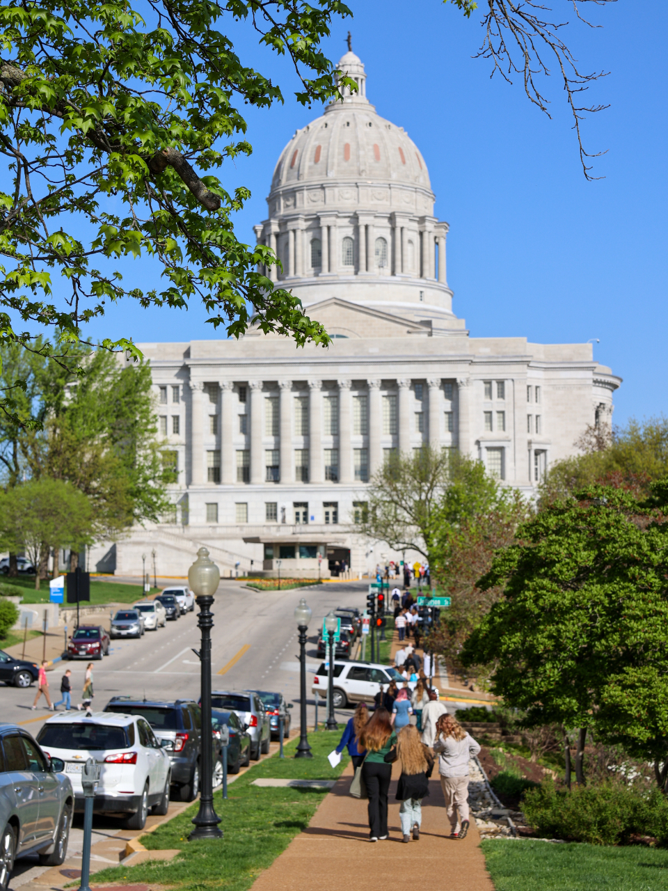 Missouri-Youth-with-Governor-2023